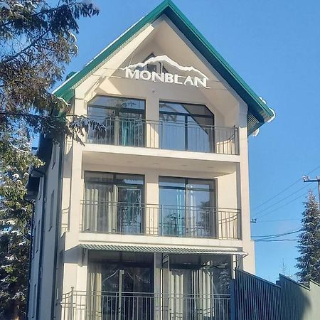 Отель Monblan Yablunytsya Exterior photo